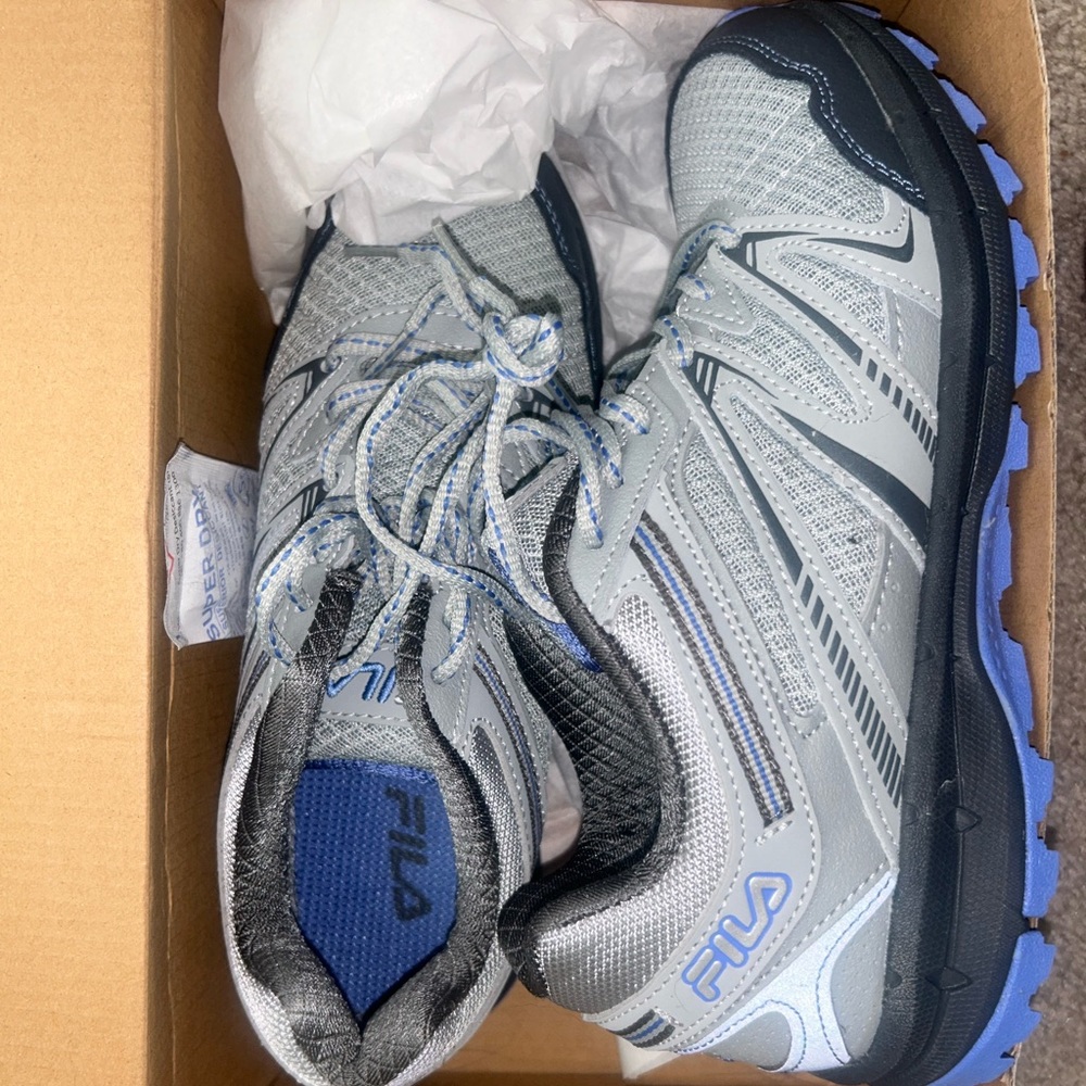 Fila Hiking Shoes Size 9 Brand New